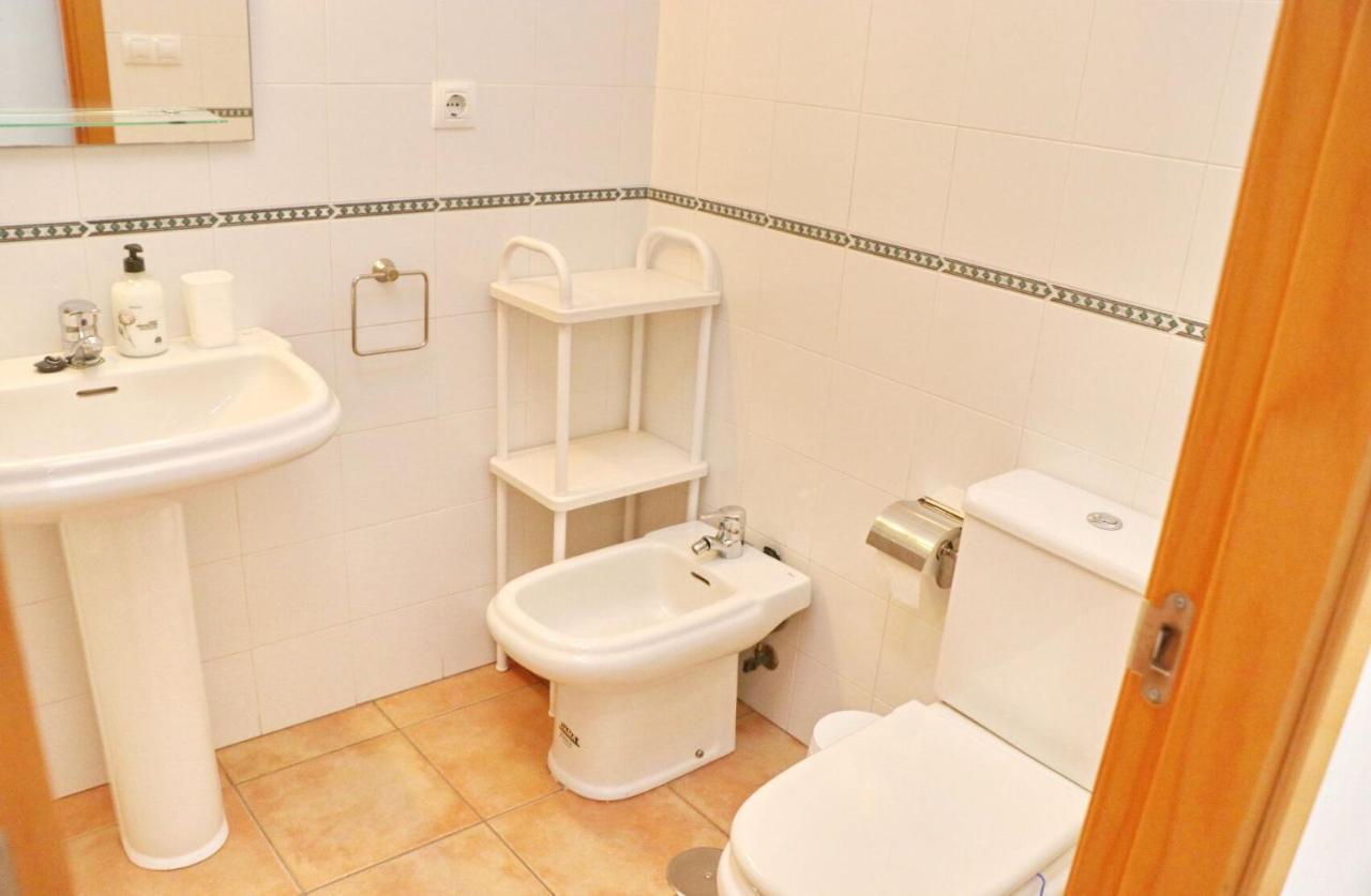 Apartamento Bateles コニル・デ・ラ・フロンテラ エクステリア 写真