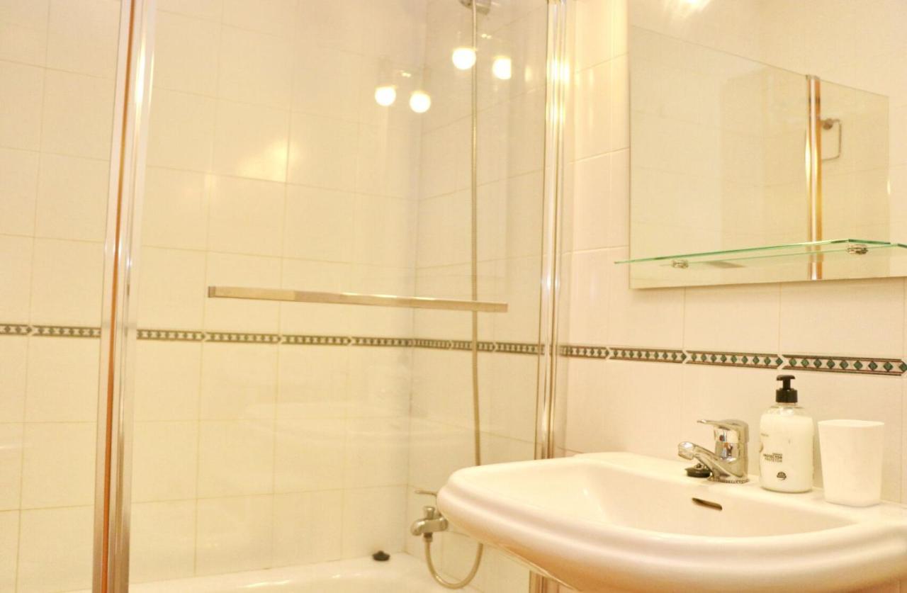 Apartamento Bateles コニル・デ・ラ・フロンテラ エクステリア 写真